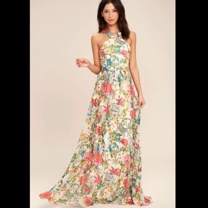 NWT! LILJA CREAM FLORAL PRINT MAXI DRESS